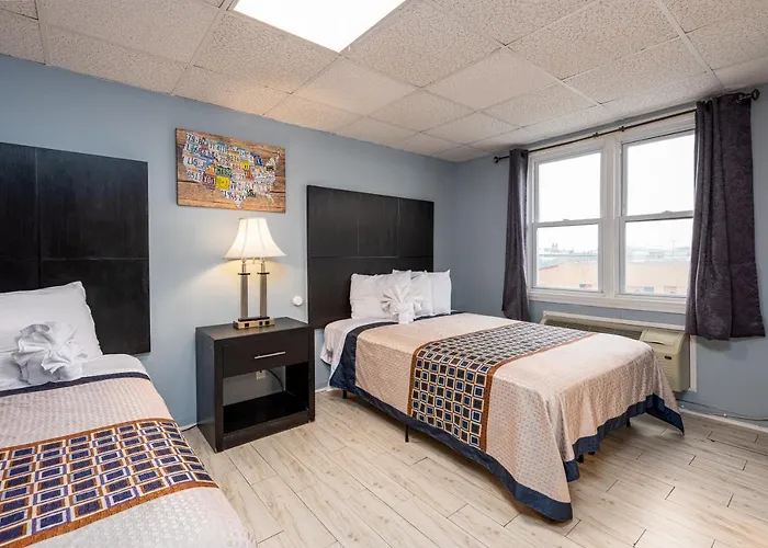 Hammock Inn & Suites North Beach Hotel